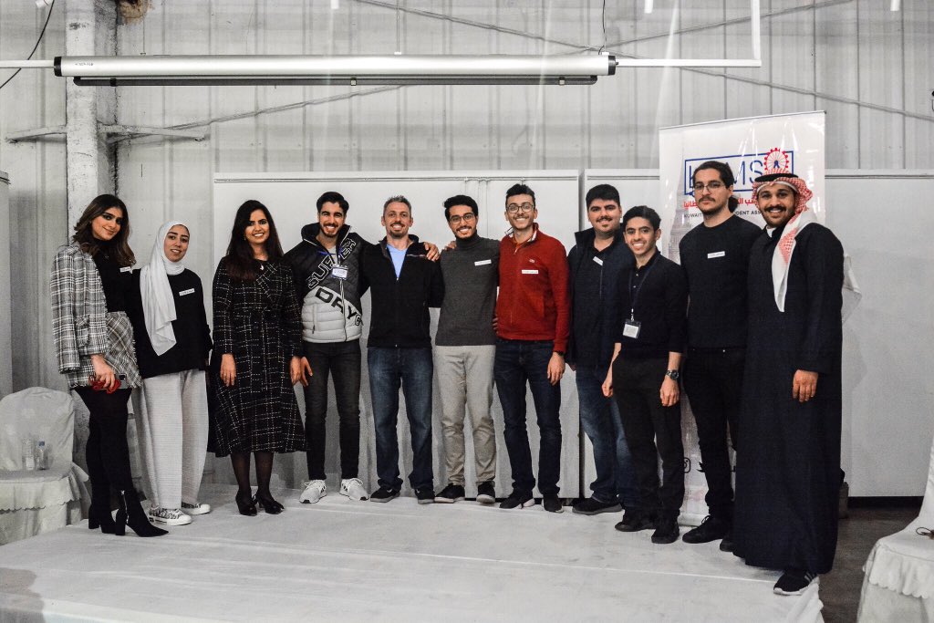 Niqashna | نقاشنا tweet media