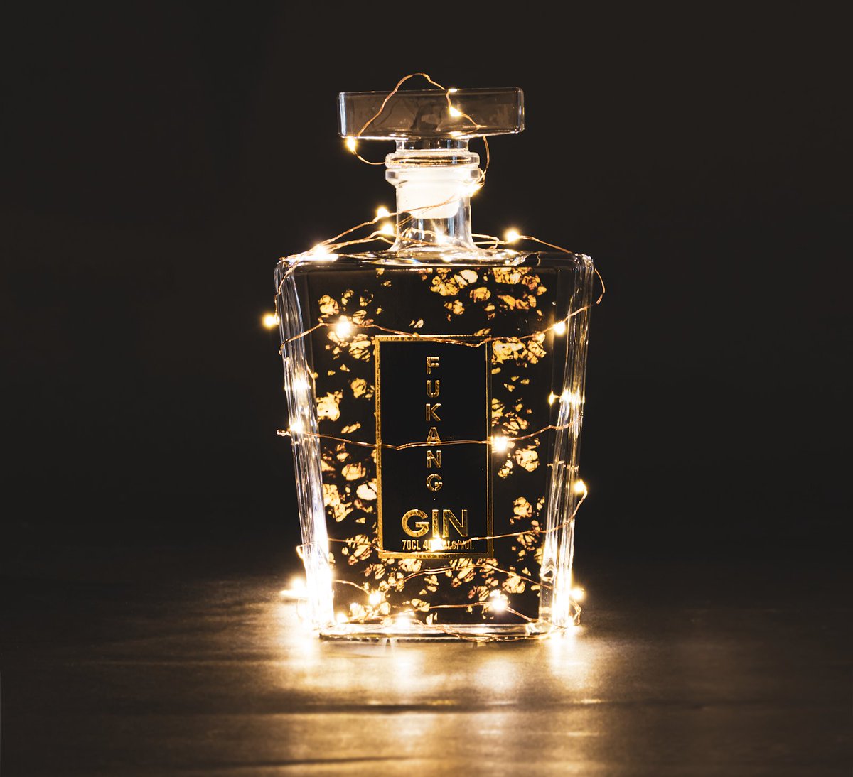 🎄 The last #ChristmasEve of the decade calls for #NotAnotherFukangGift 🎄

If you missed out on it you don't need to worry...

You can still celebrate the start of 2020 with a Fukang bang 💥

fukang-gin.com