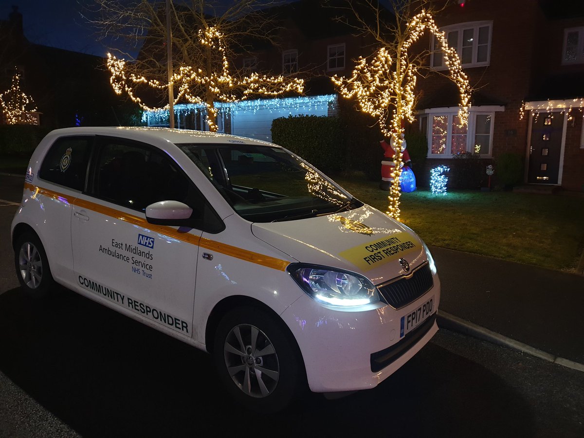 We wish our colleagues at <a href="/EMASNHSTrust/">East Midlands Ambulance Service NHS Trust</a>, our followers and friends a Merry Christmas!!🎅🎅 Our volunteers have given hundreds of hours over the year and will aim to provide more in the new year! Stay safe and enjoy the time with your families🎅🎅 <a href="/EMAS_CFR/">EMAS Community Response Team</a>