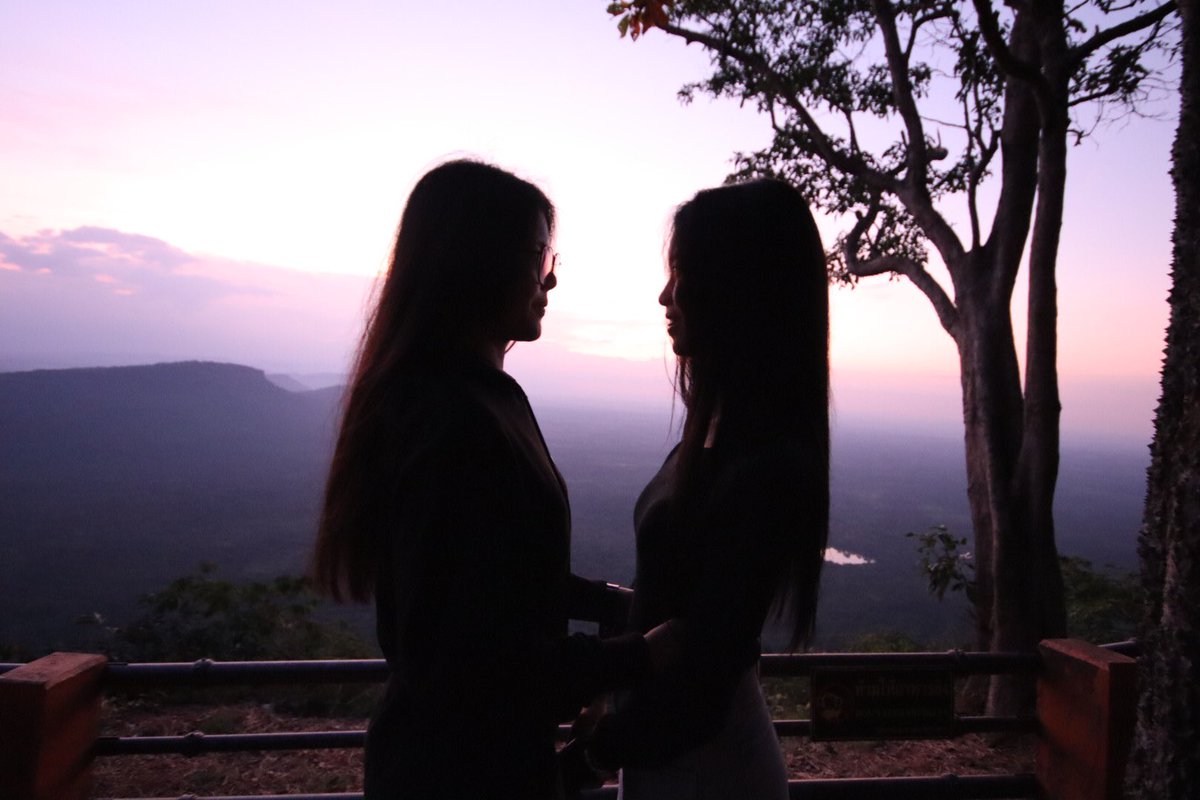 Atampp's tweet image. คิดถึงจังเลย #เลสเบี้ยน