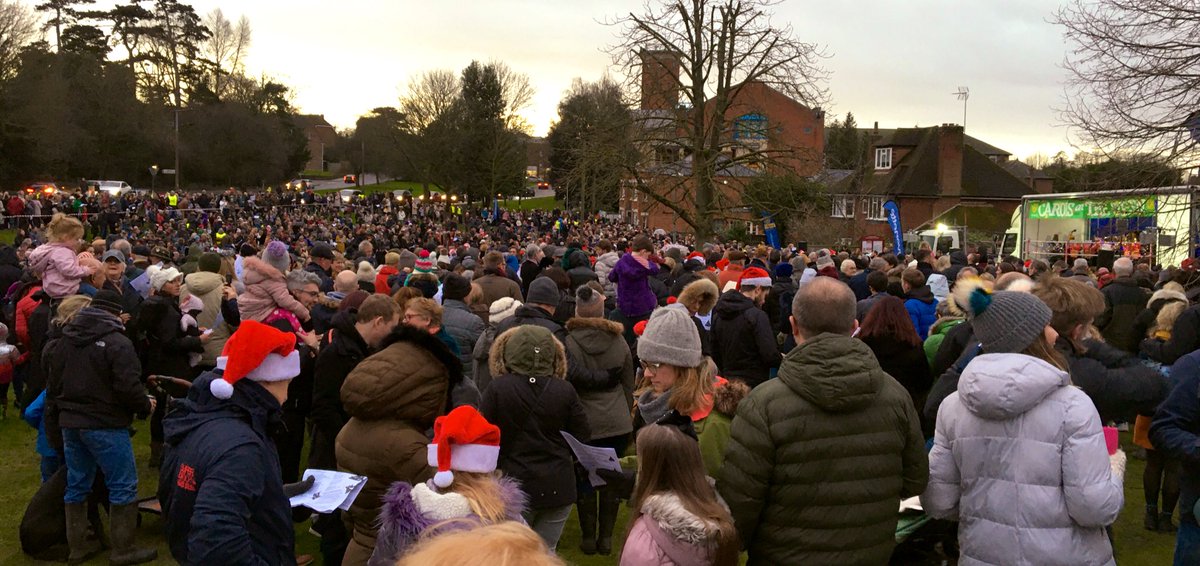 Another big turnout for Carols on the Green in Epping this afternoon thanks to <a href="/EppingRotaryUK/">Rotary Club Epping</a> <a href="/EppingFBand/">EFB</a> and all the singers
