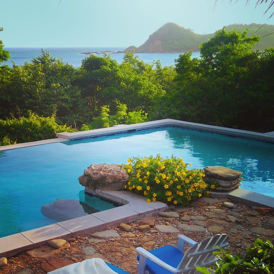 Stay at the lovely #MorgansRockHotel and you’ll quickly become accustomed to stunning views like this one, which can be enjoyed from your sun lounger or on a more active hike into the surrounding jungle!

bit.ly/2sp8loT
