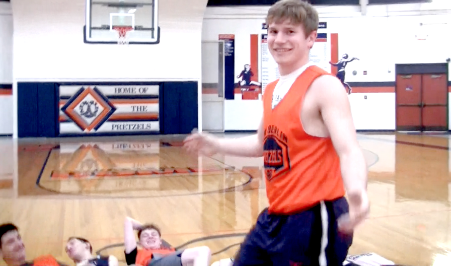 Channel1450com's tweet photo. We head out to the Pretzel Dome where we see how many pretzels Zach Brewer can shove in his mouth at once for #TQT. We also try to recreate the 3/4 court shot, we talk about his look-a-likes and if his girlfriend would beat him in a game of one on one https://t.co/7m5u8LH6MV https://t.co/1T8ZS2m8Ly