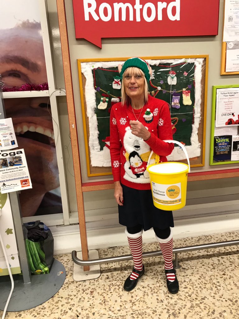 <a href="/DavislfcSteve/">Steve Davis</a> Putting the fun in Fun'draising <a href="/Tesco/">Tesco</a> Roneo Corner for Queens &amp; King George's Hospitals #Tescocommunitychampion #TescoRoneoCommunity