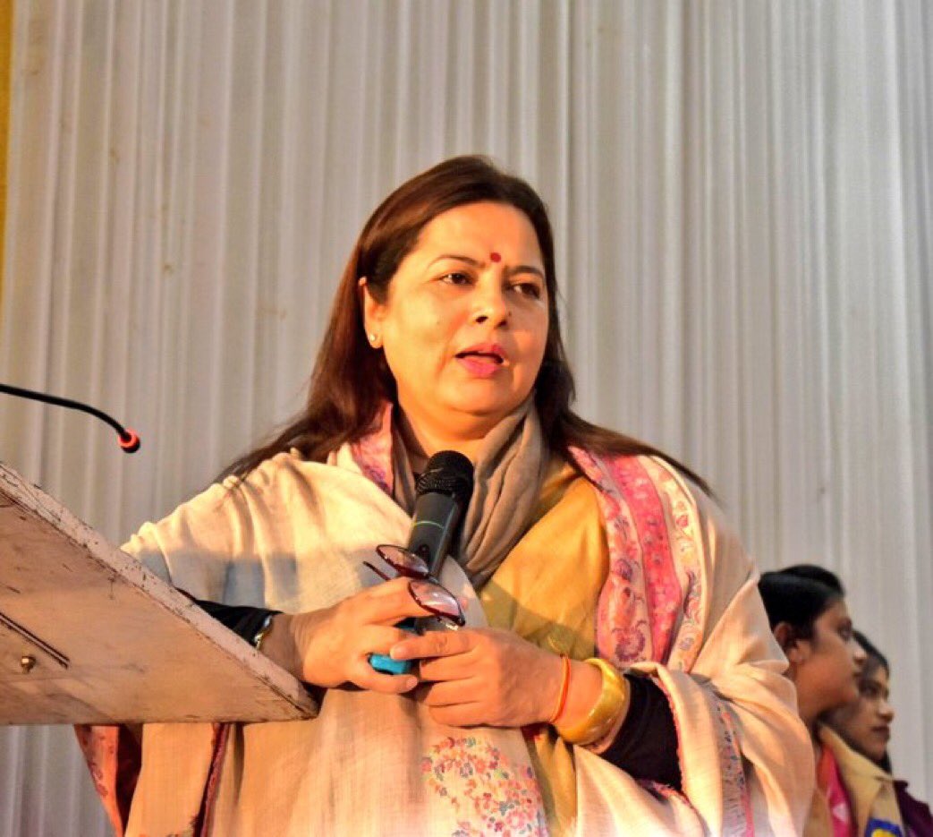 M_Lekhi's tweet photo. Addressed the Vaish Samaj on relevance of Citizenship Amendment Act and learnt that entire Samaj came in support of #CAAJanJagran Majority of India supports CAA . Thank you very much for your support 🙏🏽💐🇮🇳 https://t.co/PLzMRgeVzE