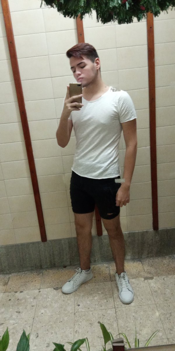 Luchito🏳️‍🌈 tweet media