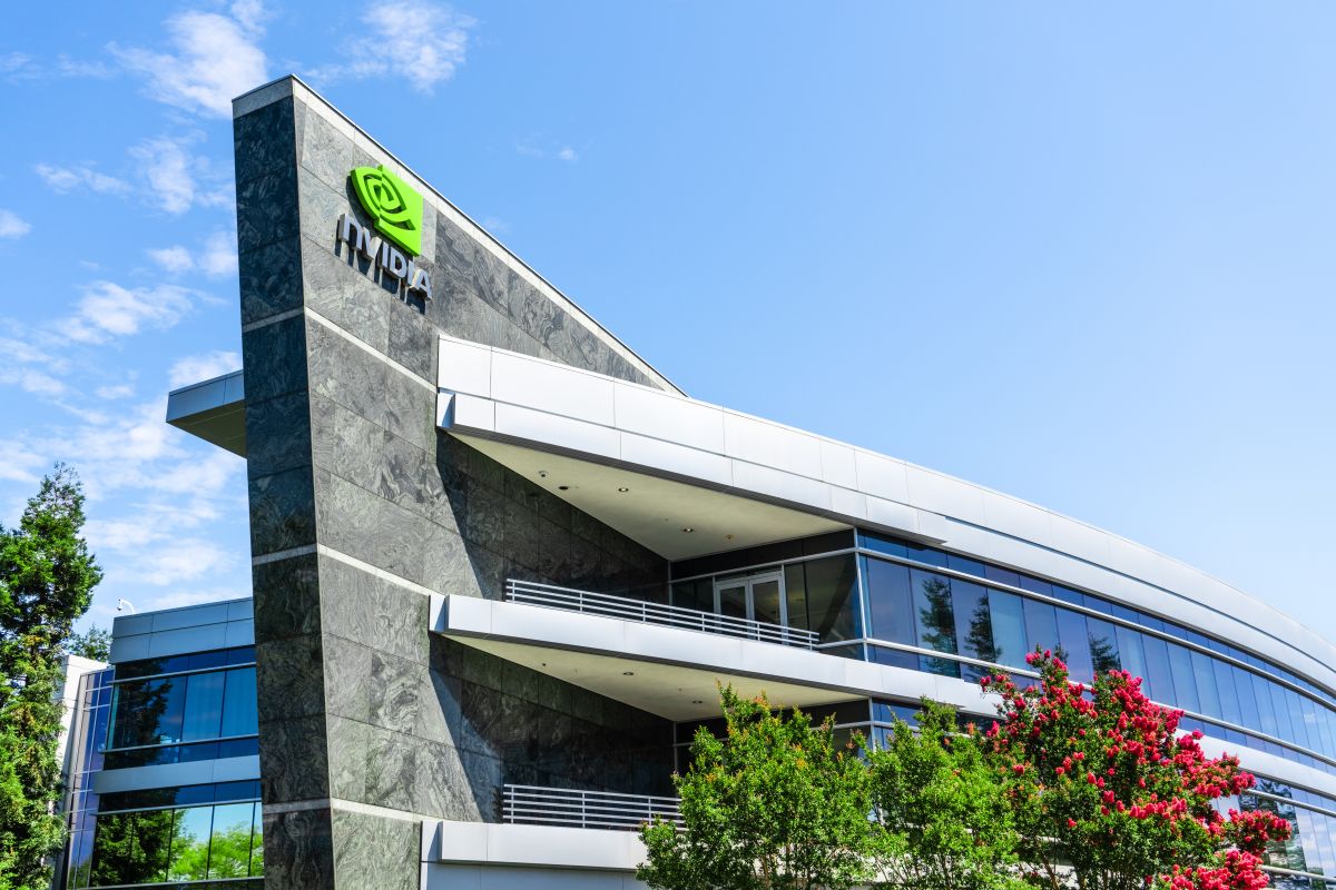 Nvidia's Latest GeForce Experience Update Patches 'High-Severity' Security Vulnerability dlvr.it/RLsmFh