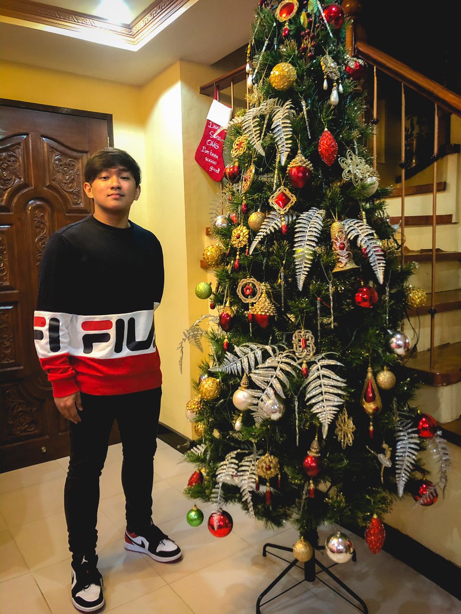 Mario_Homez's tweet photo. Merry Christmas y’all! 🎄🎅 https://t.co/y9N1Z4gW5J