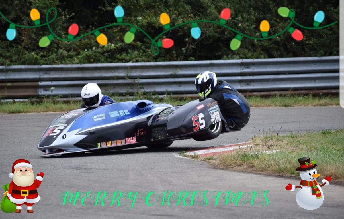 flatinsixth's tweet photo. A Merry Christmas to all who have been following our sidecar adventures this year, roll on 2020 as we plan on having more European road trips!! Lol ๐
๐๐
#MerryChristmas #CSR55 #SidecarRacing https://t.co/SvDD2e416C