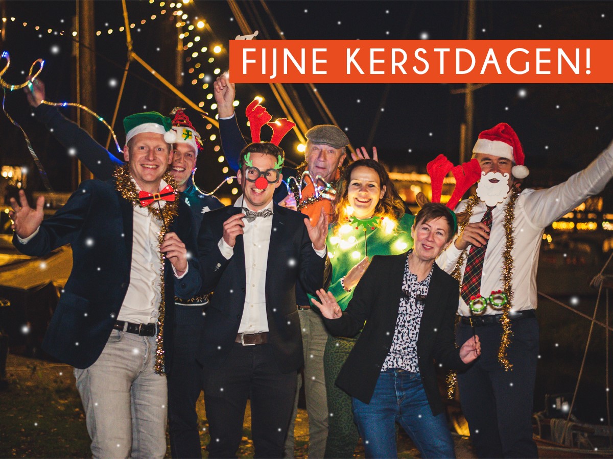 Fijne Kerstdagen namens het team van Bonthuis Vaartjes Makelaars.