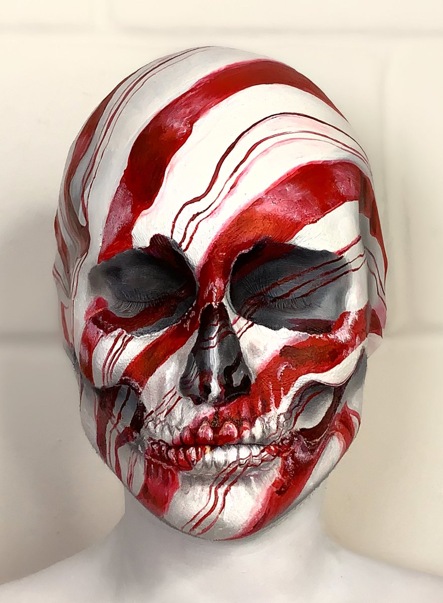 THIS IS #makeup I’m a peppermint get me outta here. #ChristmasEve #XmasEve #Christmas