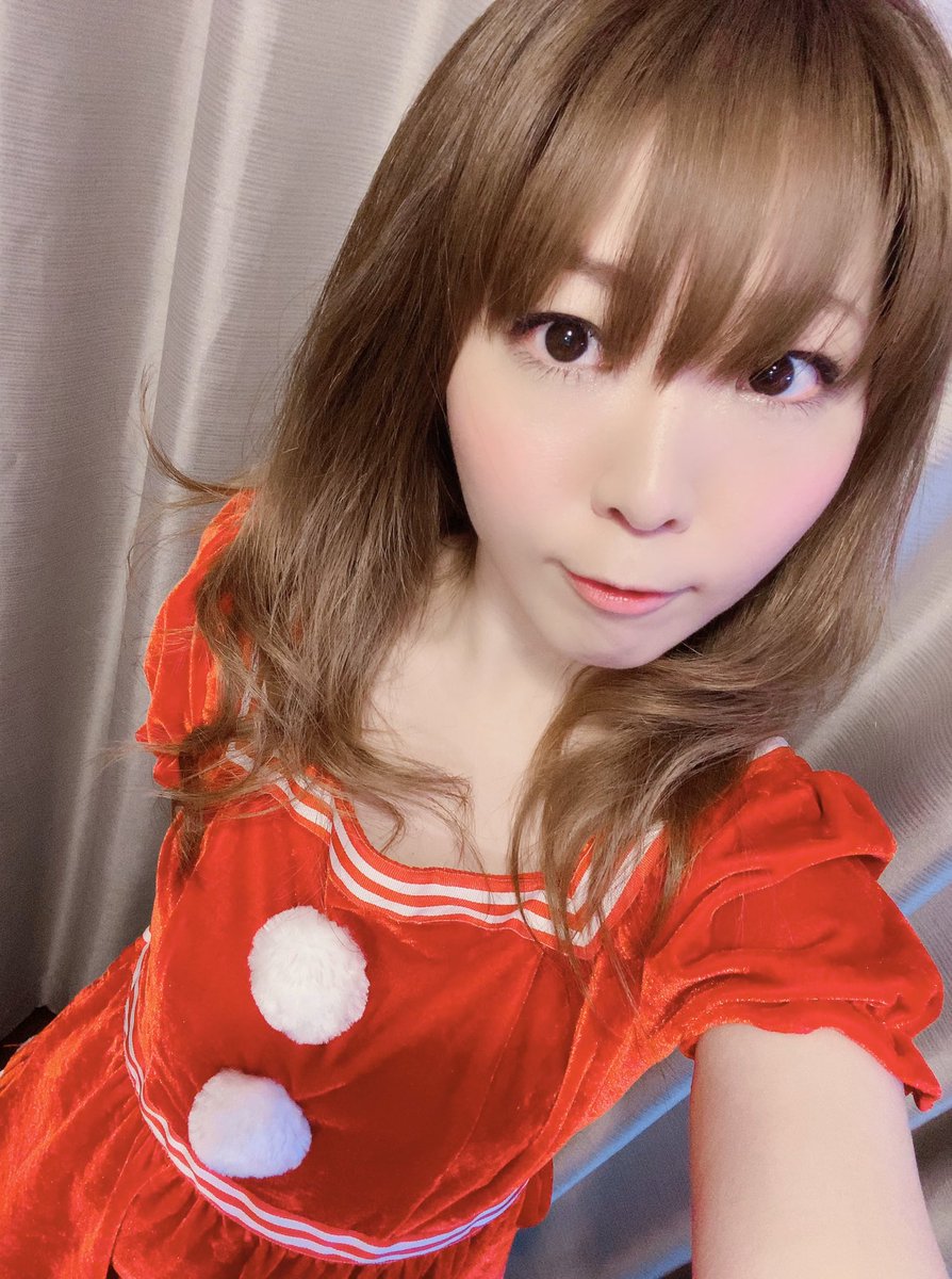 _ASUKA02_'s tweet photo. クリスマスは今年もやってくるー🎄

モンブランチーズケーキおいち🎂

コーヒーサンタとハリコに、フォークもや、、、スタバに囲まれて

アスカたん幸せ❤️

明日もサンタコスします♫
#コーヒーサンタ
#CoffeeSanta 
#スタバ
#チーズケーキ
#モンブラン
#モロゾフ
#クリスマスイブ https://t.co/af9RjS8YPJ