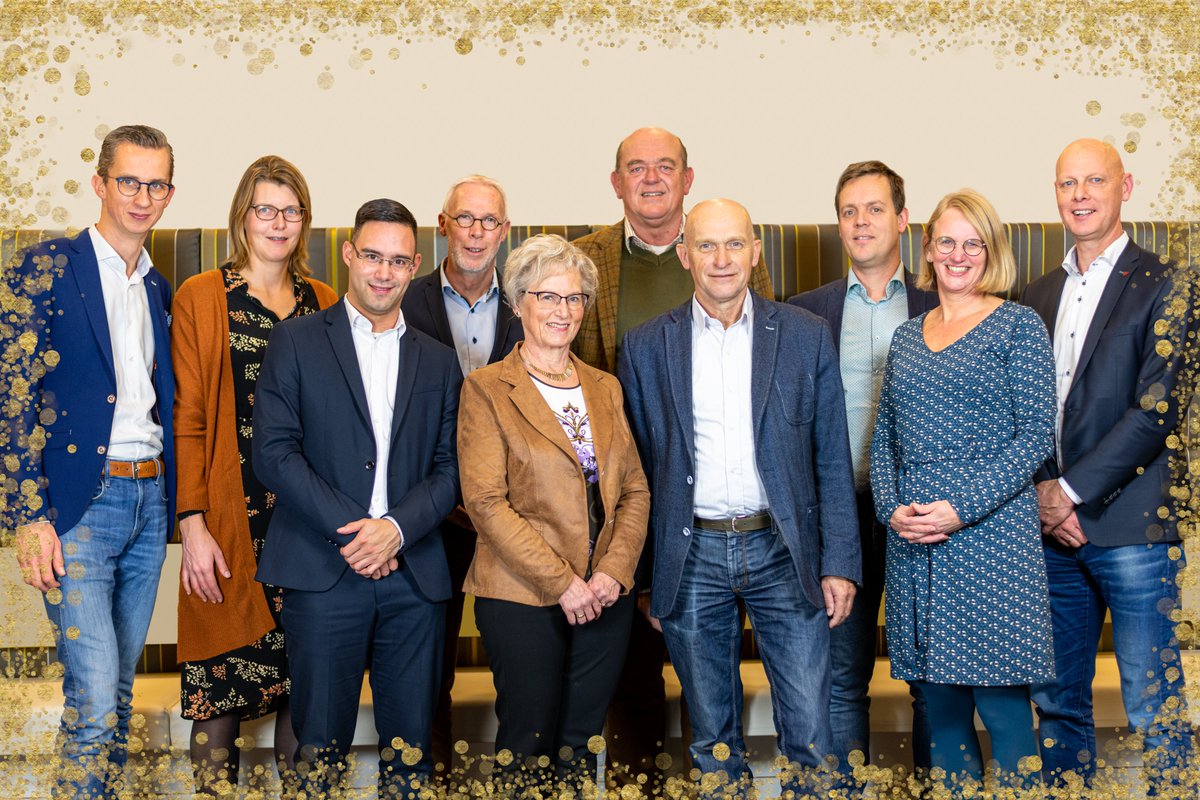 Bedankt voor uw betrokkenheid het afgelopen jaar! Wij wensen u fijne feestdagen en een gezegend nieuwjaar.