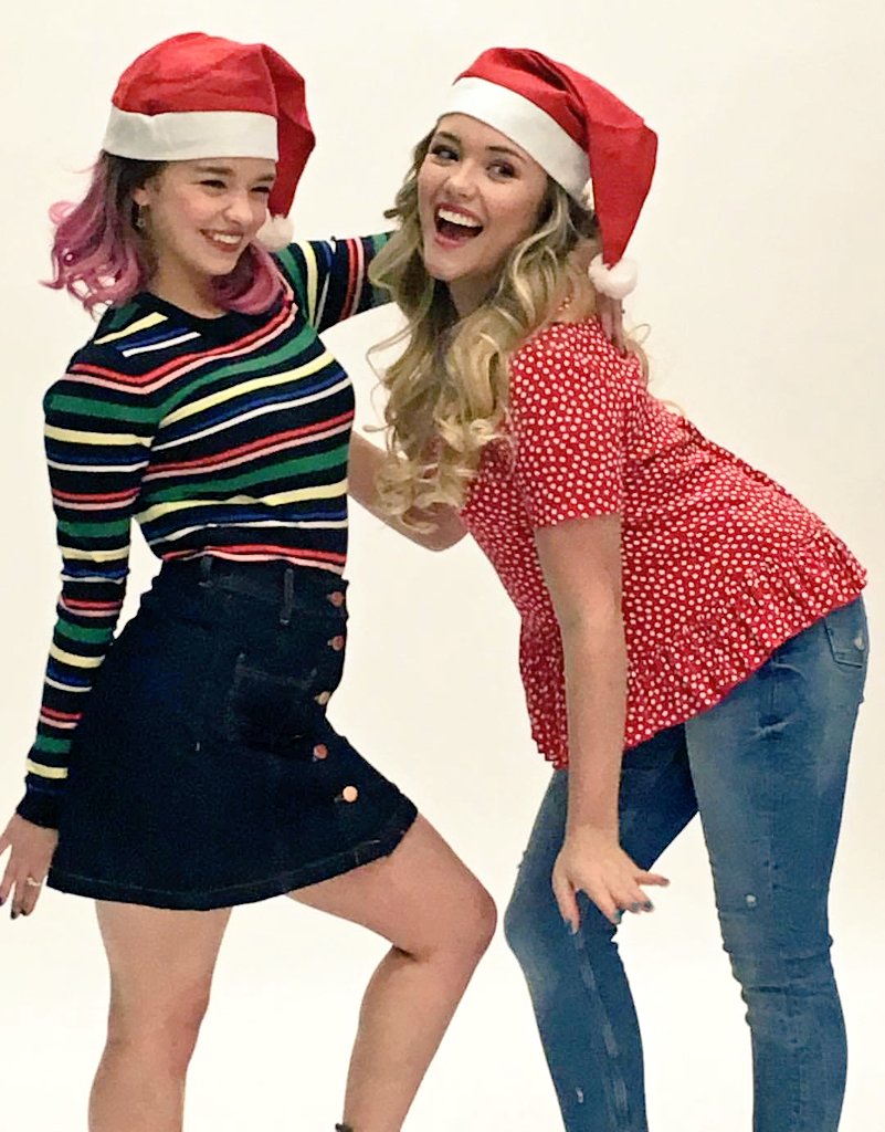 PennyOnMars_UK's tweet photo. Merry Christmas! 🎅☃️🎄🎁 https://t.co/s3NXoJithQ