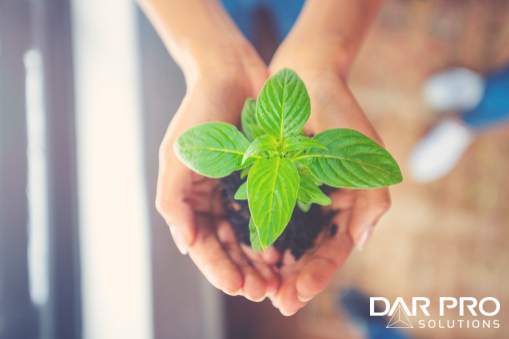 DARPROSolutions's tweet photo. A sustainable solution is the #holiday gift that just keeps giving.  Transform your used cooking oil into fuel for tomorrow.  #zerowaste #fryertofuel #biofuel https://t.co/1mvJMv1qCK