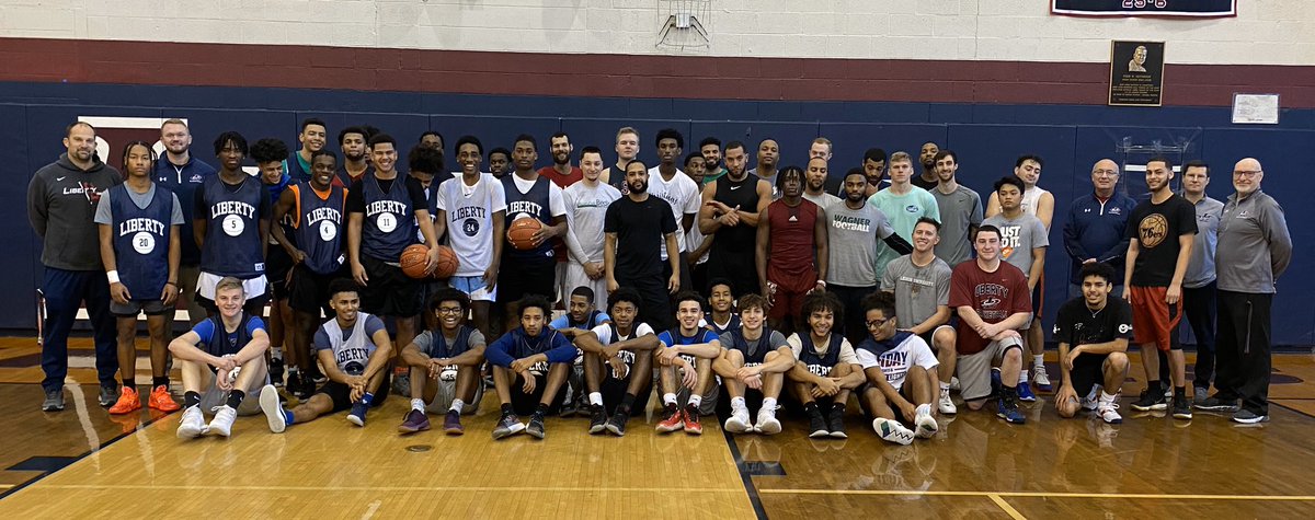 LHSCanesBBall's tweet photo. Liberty Basketball Family! https://t.co/9BdG9Ej27F