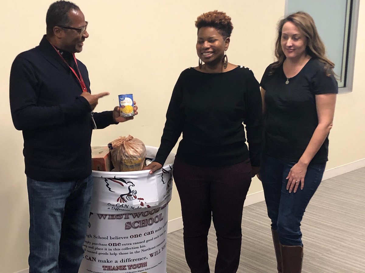 MaleAlert_WHS's tweet photo. Special thanks to @RichlandTwo, @ther2i2edge and @R2Recruits for their gracious and generous contribution to our Canned Goods Drive for Christian Assistance Bridge!! @JudsonFord2 @CherylGuy1 @counselerh @DrBaronDavis https://t.co/7aMfXsS8BZ