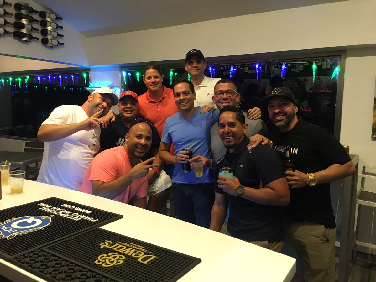 NaldyBernier's tweet photo. @expsoccer_spain 🇵🇷PRS U-8 Christmas Party ⚽️⚽️⚽️⚽️⚽️ https://t.co/Y5Qt2BB0dT