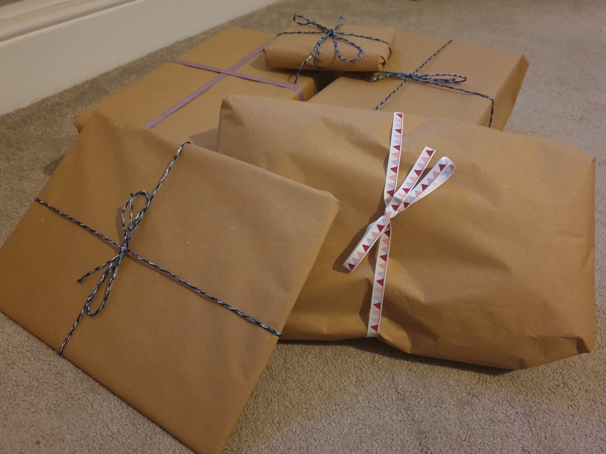 MiddleWilko's tweet image. Using sustainable wrapping this year. Most councils won't recycle wrapping paper due to dyes and glitter. 

#ClimateEmergency