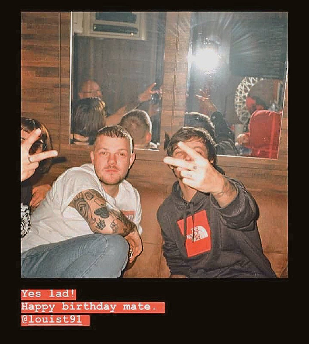 MagicCherryTree's tweet image. Everything is fine when we are well

— ℒ𝒽