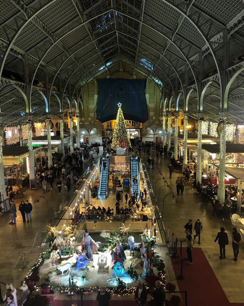 Sandra Gómez/💜 (@sangomezlopez) on Twitter photo ¿Sabíais que el <a href="/MercadoColonVLC/">Mercado Colón</a> cumple hoy 103 años? Este edificio, que fue inaugurado el día de Nochebuena de 1916, es uno de los espacios más emblemáticos de #València y un símbolo de la Navidad valenciana, porque representa las ganas de compartir y las ilusiones de esta época ¿Sabíais que el <a href="/MercadoColonVLC/">Mercado Colón</a> cumple hoy 103 años? Este edificio, que fue inaugurado el día de Nochebuena de 1916, es uno de los espacios más emblemáticos de #València y un símbolo de la Navidad valenciana, porque representa las ganas de compartir y las ilusiones de esta época