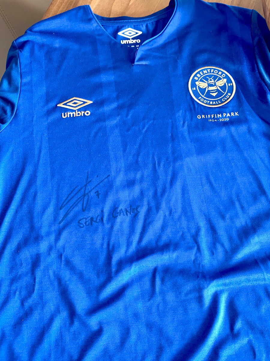 sergicanos's tweet image. MERRY CHRISTMAS 🐝🎄🎁
💥I can’t thank you enough the support I’ve had since my injury. I want to give this signed special t-shirt #FarewellGriffinPark for Christmas to one of you on twitter💥

To win it 👉🏼🤩
Follow my page @sergicanos 
Rt this post 📸 

Competition ends 25th 🐝