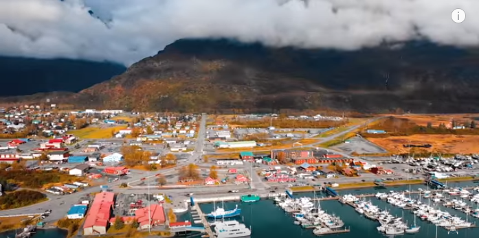 fly8ma's tweet image. Landing a CESSNA on a SANDBAR! buff.ly/2rxww42

#alaska #funflying #adventureflying #cessna #pilotlife #pilot #flying #aviationlovers #aviation #aviationdaily