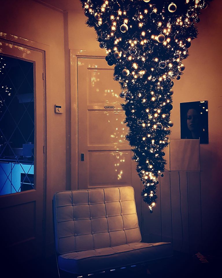 JosObjectStudio's tweet photo. No, this time no lamp for sale, but bring the light into your home for Christmas and the New Year!

https://t.co/4LzsvQJFzZ

#Christmas #ChristmasEve #Christmas2019 #christmaslights #light https://t.co/yw37SG2Cnn