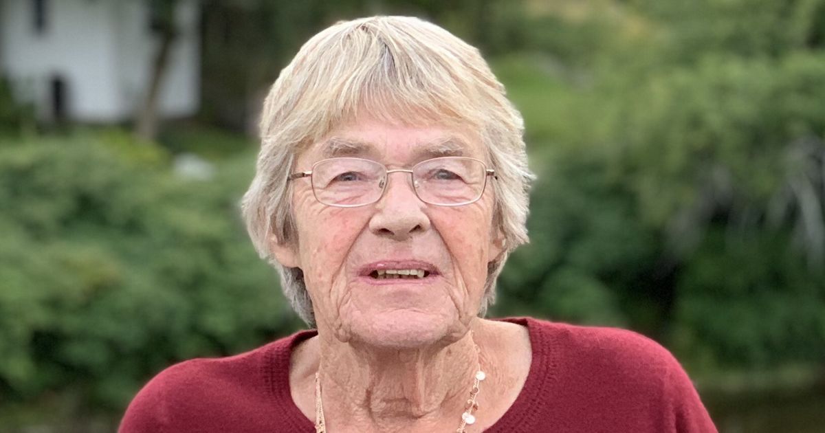 buff.ly/2SxqpID Devon primary teacher devastated after terminal cancer diagnosis #mesothelioma #asbestos #AsAw2019