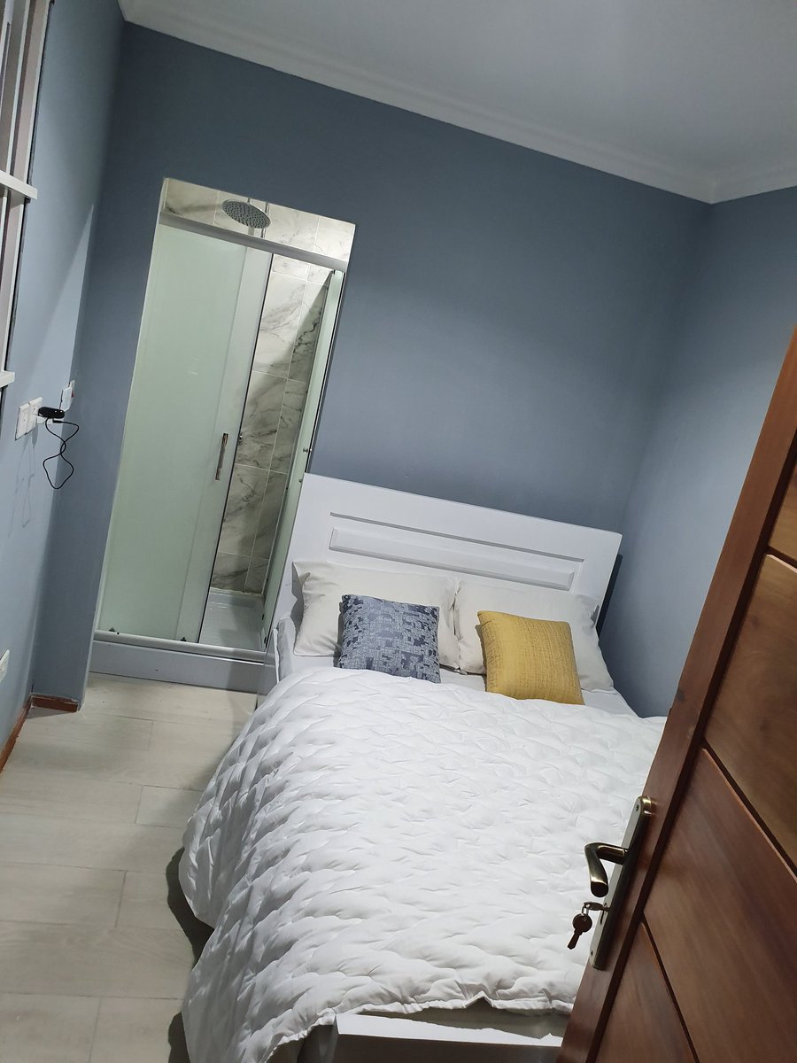 Nom_co_ltd's tweet photo. A little cleaning here and there and our 2 bedroom container house is ready https://t.co/hHjengt1Lu