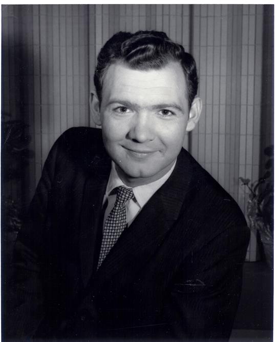 CassieJFox's tweet photo. #Memories #TuesdayThrowback #Sixties #Nineties Remembering the wit, wisdom fun & laughter Leslie Ad Agency with my #Mentor #BroadcastProducer Billy Powell #CasdieJFox #BillyPowell #Radio #WFBCTV #GreenvilleSC #Holidays https://t.co/g5dUPwPRfO
