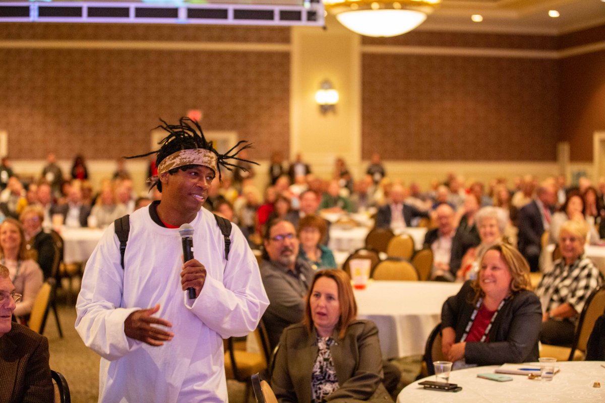 PSBA's tweet photo. "Reflective board members are effective board members."
- @docspeaks #PASLC2019
What a powerful keynote! We're excited for next year's conference as we celebrate our 125th anniversary! Stay tuned! https://t.co/y2wUqwDEWW