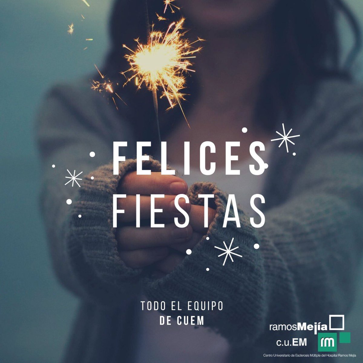 cuemramosmejia's tweet photo. Desde #CUEM queremos desearles una muy feliz Navidad. Disfruten junto a sus familias y amigos, que sea una celebración de paz, amor y unión. 🎅🏻🎄🥂♥️

#FelizNavidad
#FelicesFiestas https://t.co/o6hQj9VydK