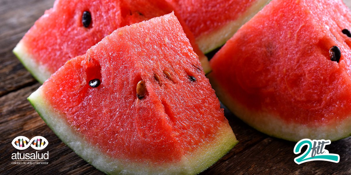atusaludenlinea's tweet photo. La sandía es refrescante, sabrosa y dulce, aporta casi un 90% de agua y es la mejor forma de hidratarnos. 🍉 → @2Fitve #2Fit #ATSTips https://t.co/VBHwHRZFKd