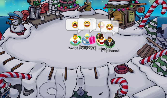 CPperry5678's tweet photo. Queremos desearles a toda la comunidad de Club Penguin una linda noche buena desde nuestra mesa. Noche de bendiciones y prosperidad para todos donde puedan pasarla agradable con todos sus seres queridos, buenas noches y lindas fiestas.🎄❄️🎊🍽️
@Paula_Cp1, @CPOkka7, @PeonLautoroYT https://t.co/ZTUHmxjYpT