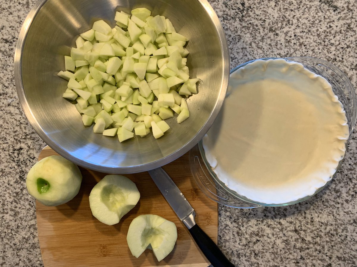 BlogBergers's tweet image. Baking an apple pie and lstening to @smerconish on-demand. #GoodCompany