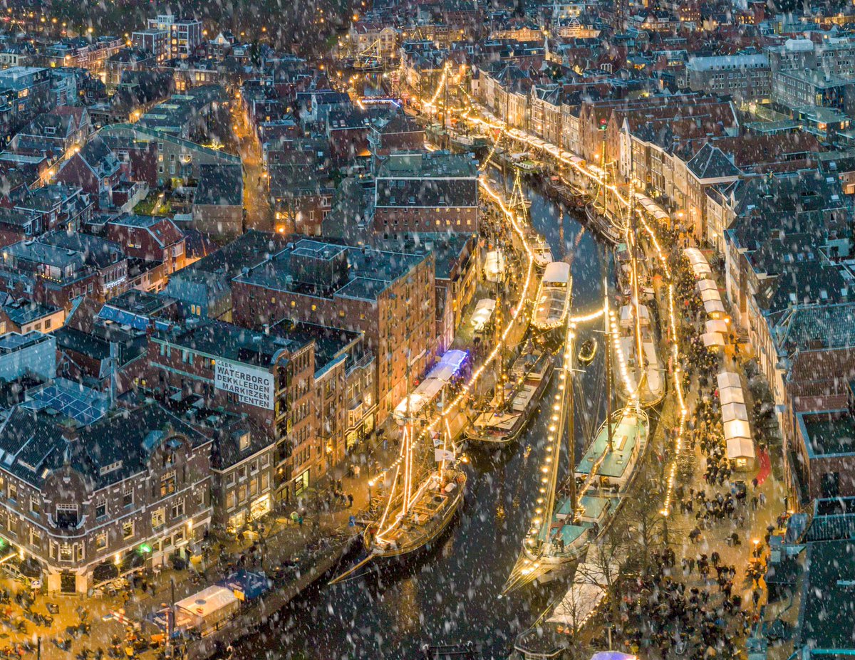 I’m dreaming of a...
❄️Wishing you a wonderful christmas and a happy new year❄️
❄️
❄️
❄️
❄️
❄️
❄️
❄️
#whitechristmas #winterwelvaartgroningen #winterwelvaart #winterwelvaart2019 #hogedera #lagedera #ergaatnietsbovengroningen #visitgroningen #groningen #rtvnoord #dvhn #sikkom