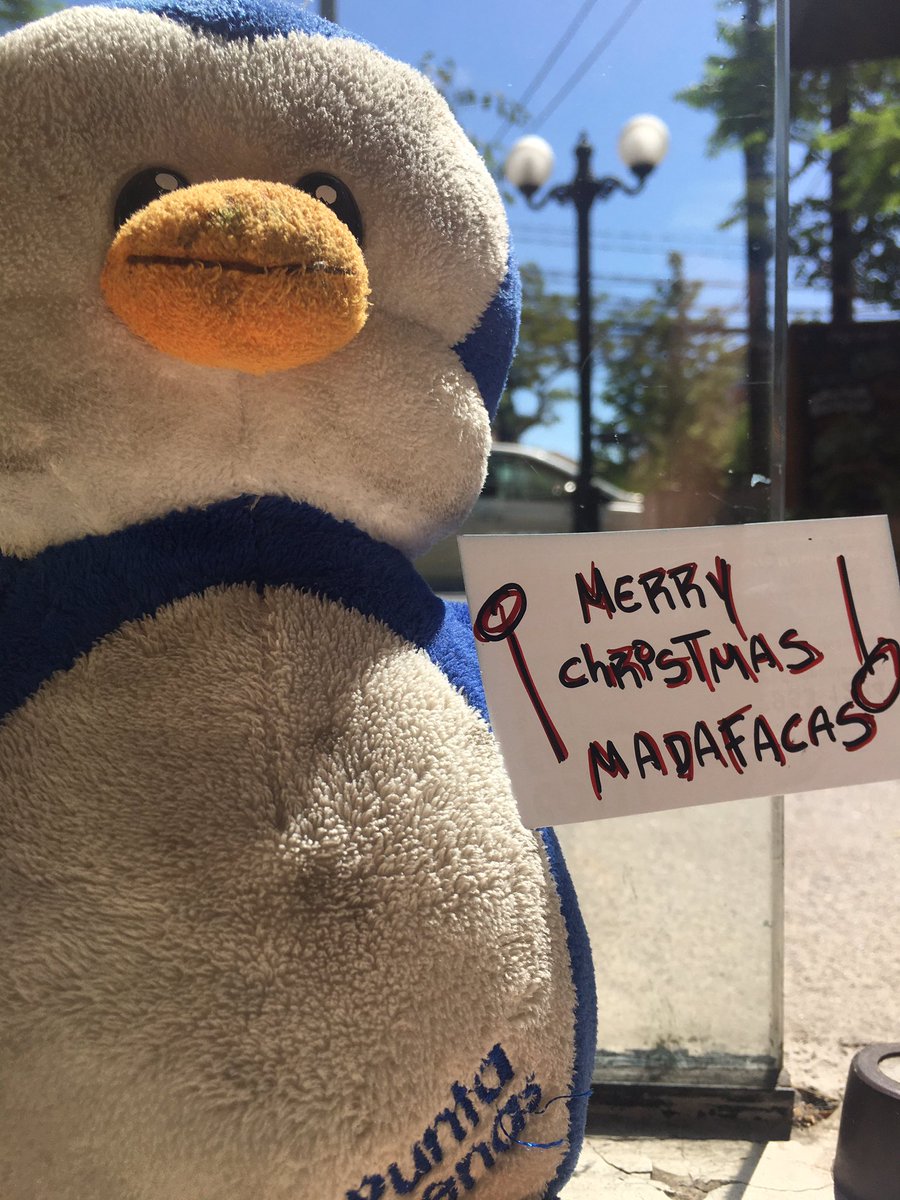 Miguelksifuente's tweet photo. -Feliz navidad #Madafacas 🙂 https://t.co/pkt3jU1n81