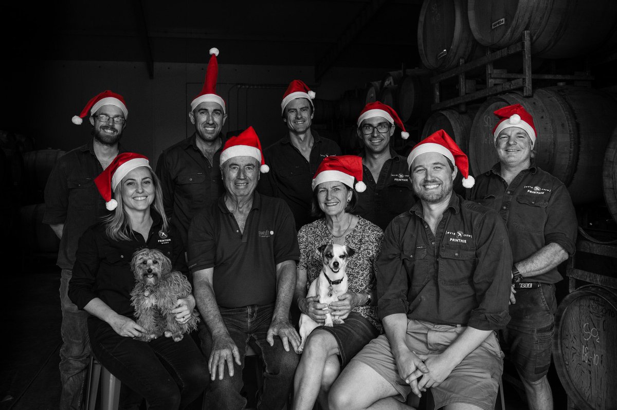 Wishing you and your family a very Merry Christmas!
​
​From the Swifts and #teamprinthie x
​
​L to R front row: Em Swift, Jim Swift, Ruth Swift, Ed Swift
​L to R back row: Liam Parton, Charlie Simons, Drew Tuckwell, Dave Swift, Mal Haigh.
Winery dogs: Hattie &amp; Daisy