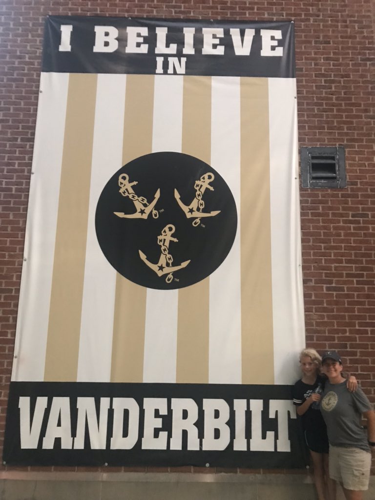 staciembaker's tweet photo. @vucommodores @VandyWBB #12DaysofDores https://t.co/wLpjvaLagk