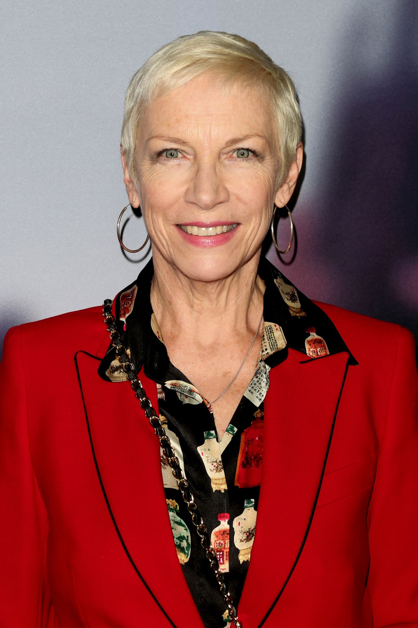 Happy Birthday to Annie Lennox! 