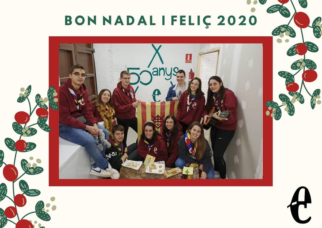 Els monitors/es de l'Esplai Riallera ens emocionem recordant aquest 2019. Hem celebrat els 50 anys, hem aconseguit tenir parets i caus i hem salvat de la desaparició l'essència de la nostra entitat: els Campaments de la Ribera Salada. 
Bon any nou i llarga vida a la Riallera!