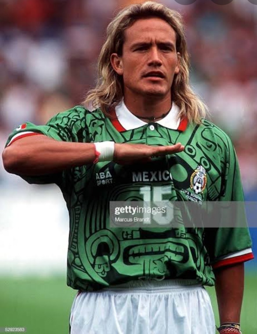 maciroftheking's tweet image. #DünyaFormaGünü Çocukluğum ve Hernandez reyiz sene sanki 1998 @demarkesports