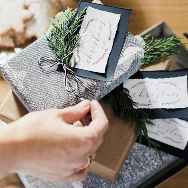 Over the years, I’ve developed a few rituals that are part tradition, part holiday hack. See my stories for our big Christmas Eve meal today. The holiday hack here is that I make it today so that tomorrow can be a day of full on relaxation. I’ll make our… ift.tt/3965nGR