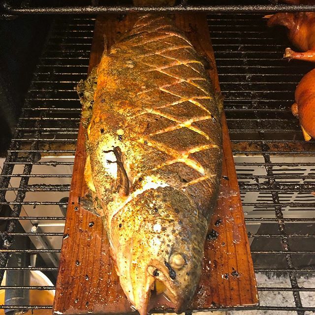 Salmon ready to roll!! Catering pick up @supremelobsterchicago ift.tt/2rouZNV