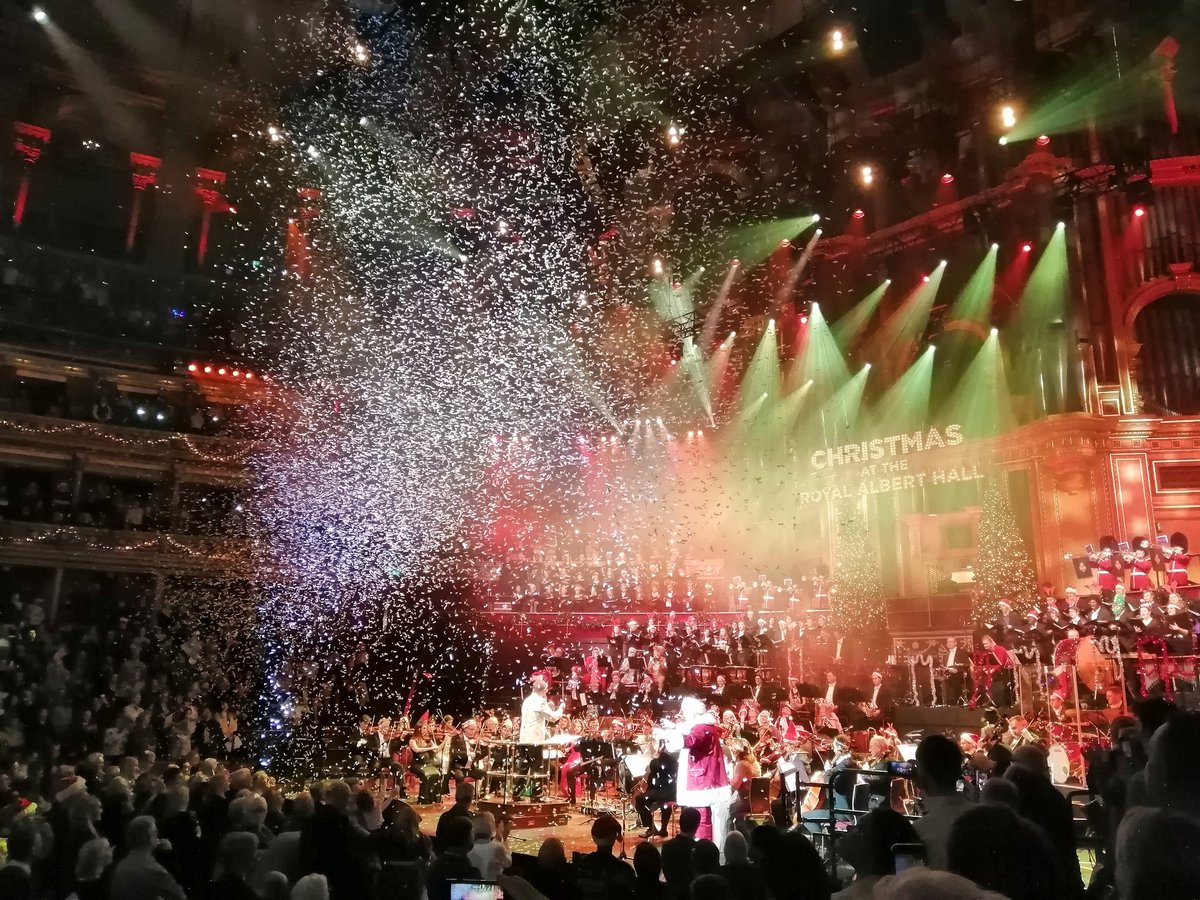 GemSealey's tweet photo. Such an enchanting night @RoyalAlbertHall #RAHChristmas Thank you @gregbeardsell for bringing the  fun sparkle to my Christmas! https://t.co/Op58iJk0eQ
