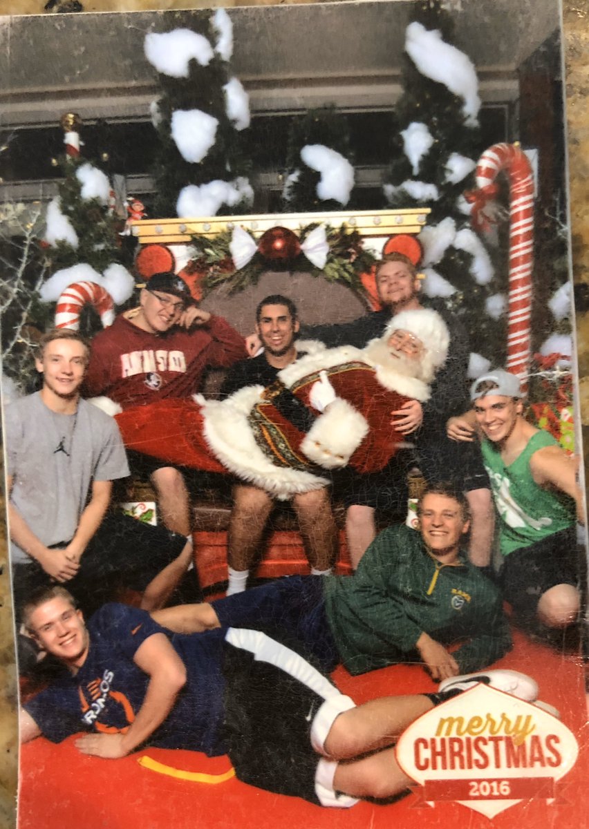 HestonPaige's tweet photo. 4 years of Santa Pics. 4 years of Santa sitting on my lap. Good to have everyone back together. Excited for more pictures in the future. #SantaPic #FatAssFam @KBAshkid @TheChanTrain @jamesdunagan17 @giglio_james @DYods11 @tater7322 @HeepJake https://t.co/29y6Bll30m