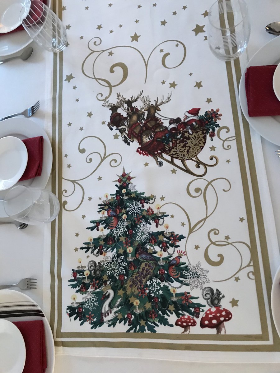 From my family’s Christmas table to yours, wishing everyone all the best of the season.