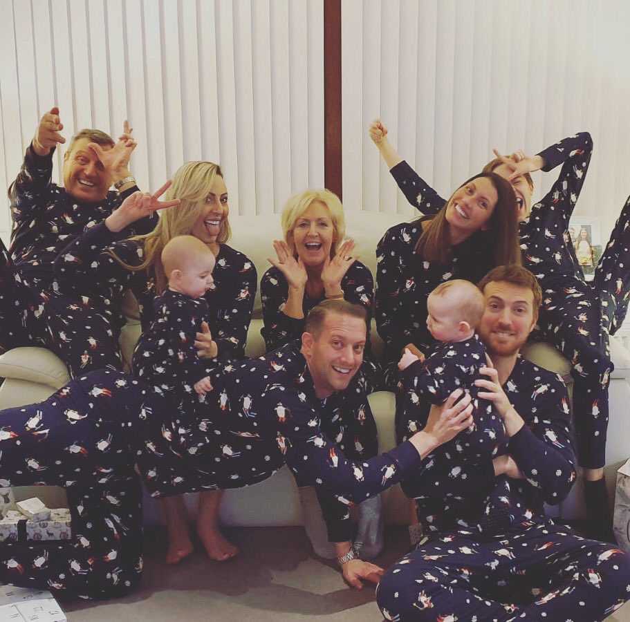 VickyTroke's tweet photo. #familygoals #merryxmas2019 #marksandspencer #matchingpyjamas https://t.co/VN8zrLtrkJ