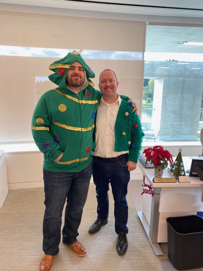 _duffman's tweet image. Merry Christmas everyone, never take yourself too seriously.